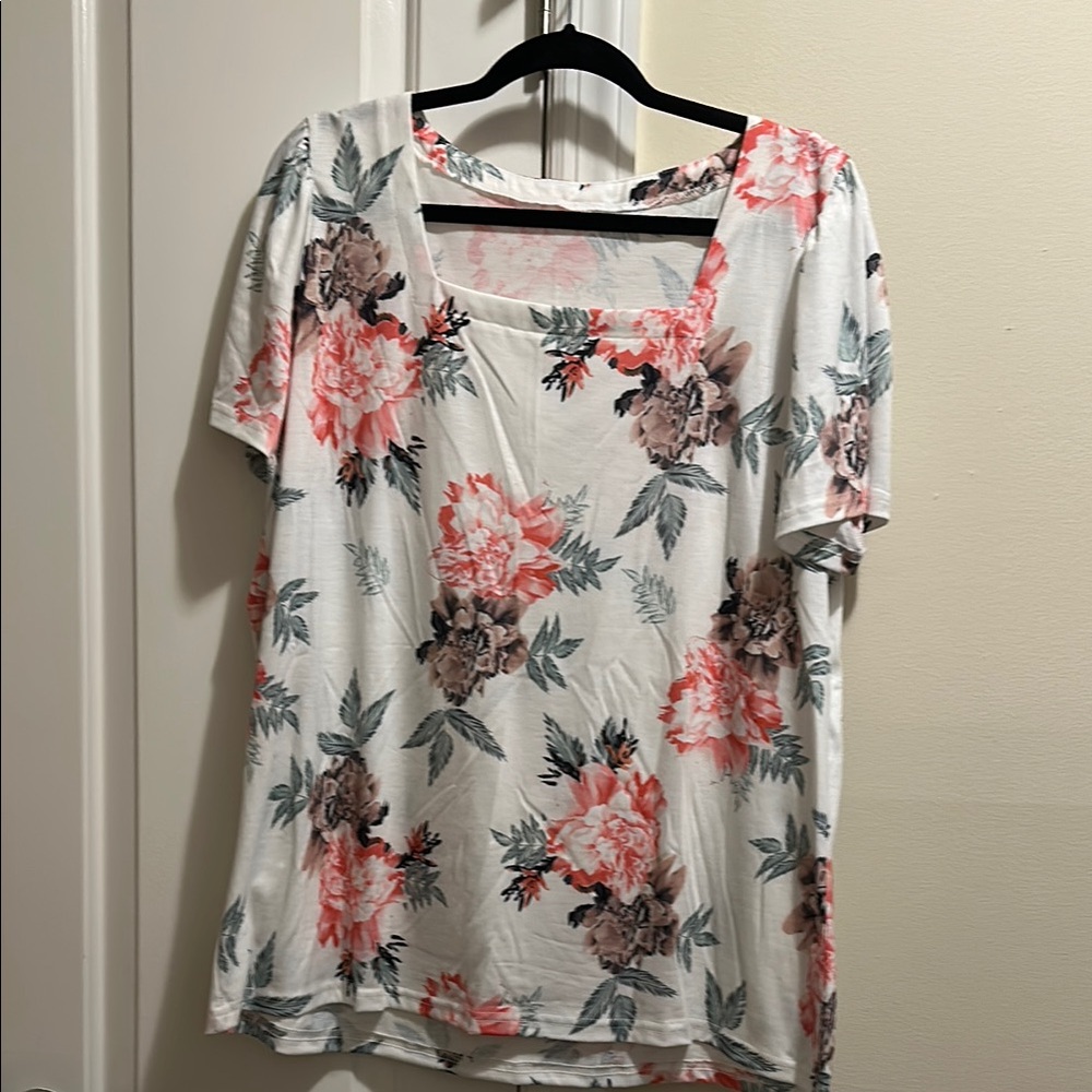Cream Floral Puff Sleeve Blouse Relaxed Style